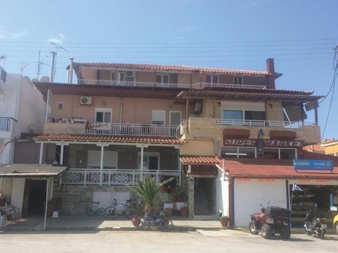 Dora Sarti Hotel Exterior photo